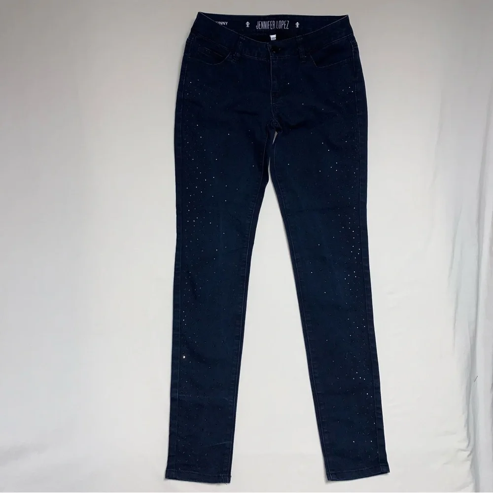 JENNIFER LOPEZ Skinny Jeans Women's 2 Gem Detail Sexy Dark Wash Mid Rise Stretch - Picture 1 of 10